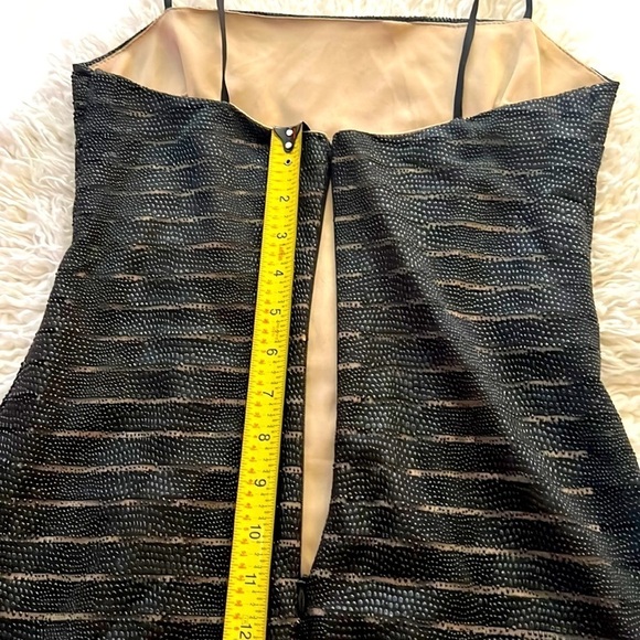 Versace Style Leather-like Fitted MIDI Dress! Perfect 4 Date Night! 💕 - Picture 14 of 16